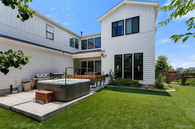8205 E Prairie Meadow Drive, Denver, CO 80238