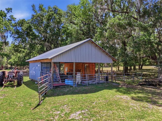 22130 NW 75TH AVENUE ROAD, Micanopy, FL 32667