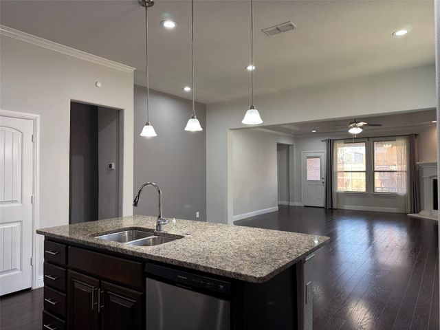7520 San Gabriel Drive, Arlington, TX 76002