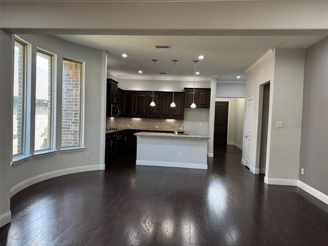 7520 San Gabriel Drive, Arlington, TX 76002