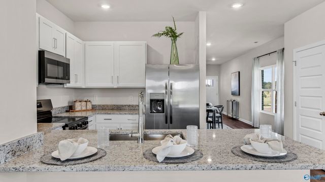 3272 Cool Springs Avenue SW, Madison, AL 35756