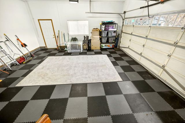 1087 Oak Knoll Drive, Ashland, OR 97520