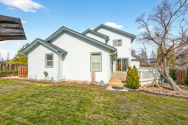 1087 Oak Knoll Drive, Ashland, OR 97520