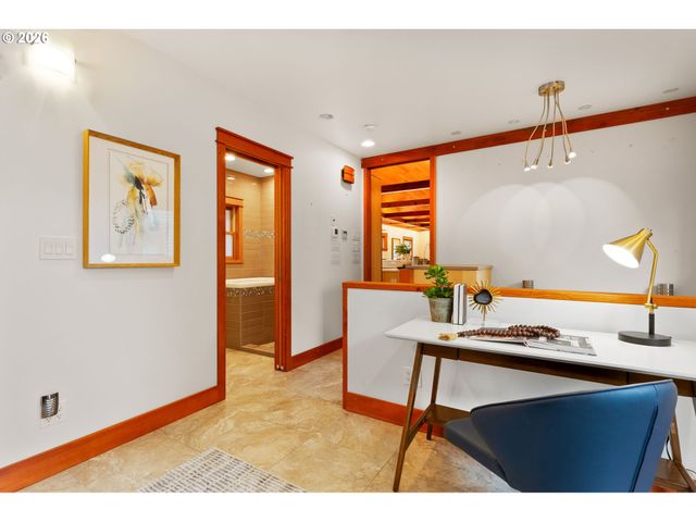 1221 Se REX St, Portland, OR 97202