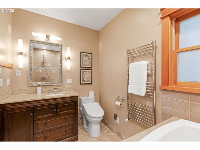 1221 Se REX St, Portland, OR 97202