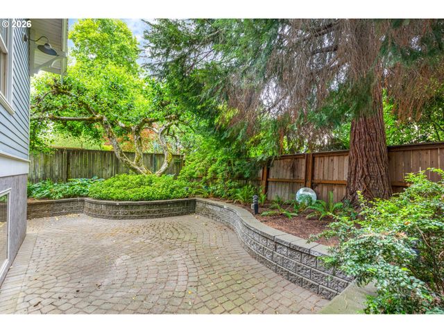 1221 Se REX St, Portland, OR 97202