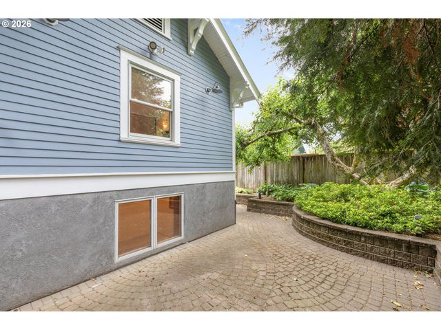 1221 Se REX St, Portland, OR 97202