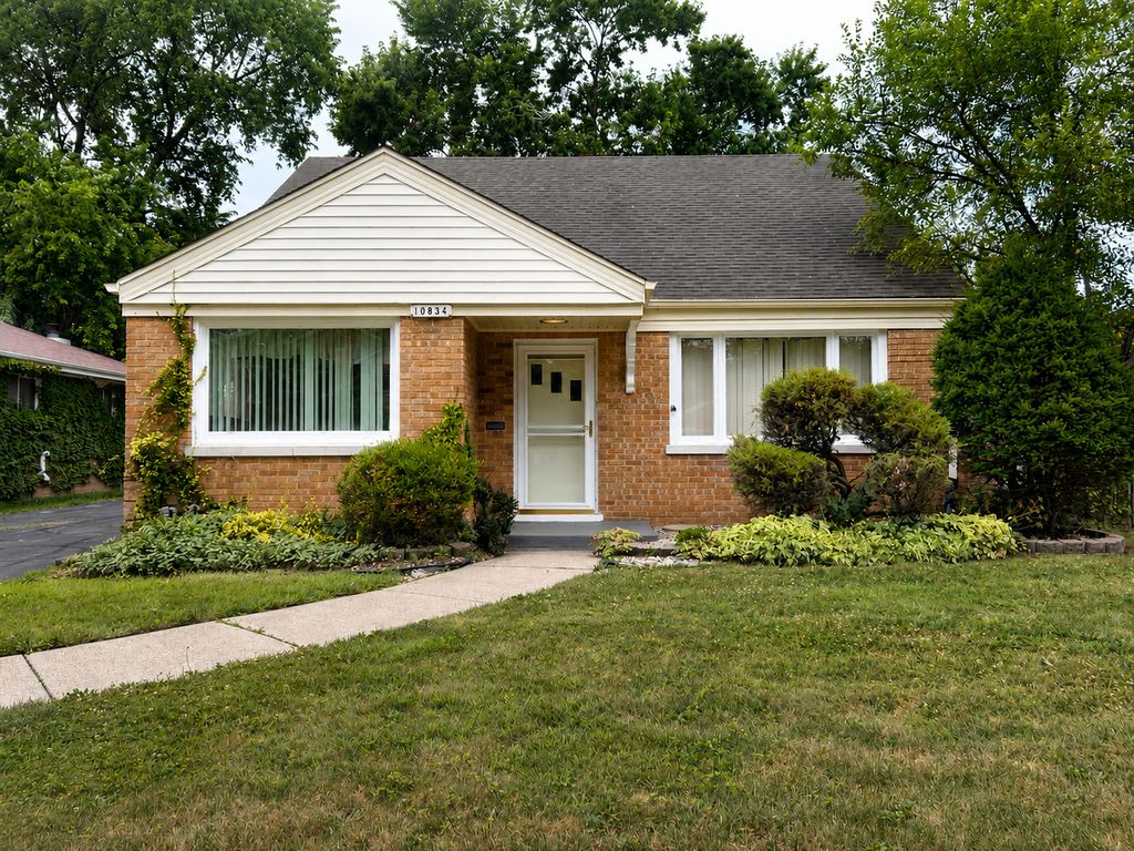 10834 S Keeler Avenue, Oak Lawn, IL 60453 — exterior