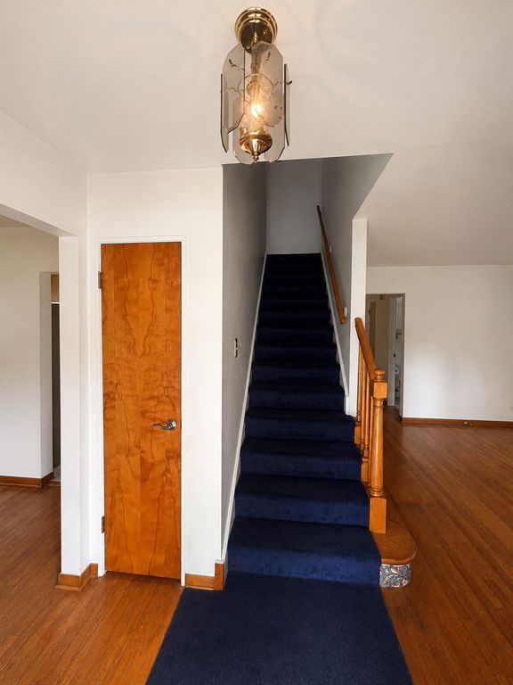 10834 S Keeler Avenue, Oak Lawn, IL 60453 — photo 3