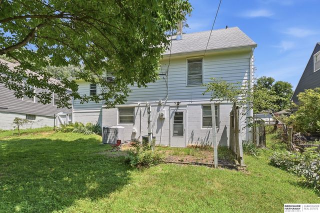 2624 N 70th Avenue, Omaha, NE 68104
