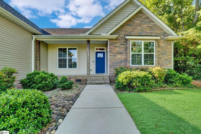 118 Upper Lake Drive, Easley, SC 29640