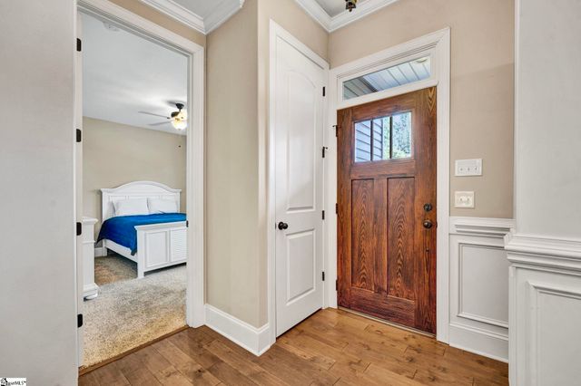 118 Upper Lake Drive, Easley, SC 29640