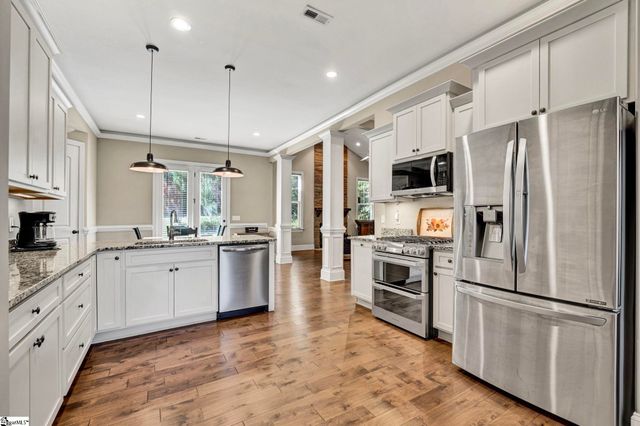 118 Upper Lake Drive, Easley, SC 29640