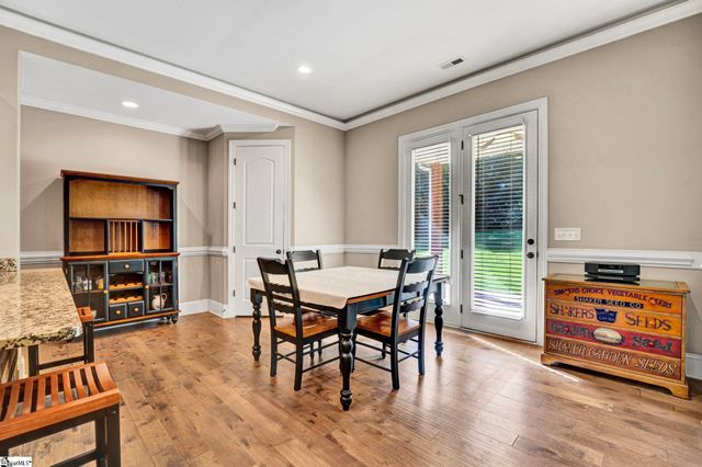 118 Upper Lake Drive, Easley, SC 29640