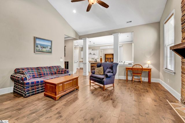118 Upper Lake Drive, Easley, SC 29640