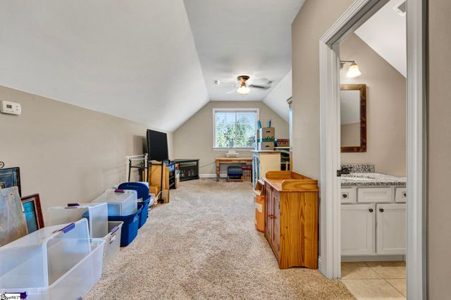 118 Upper Lake Drive, Easley, SC 29640