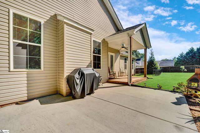 118 Upper Lake Drive, Easley, SC 29640