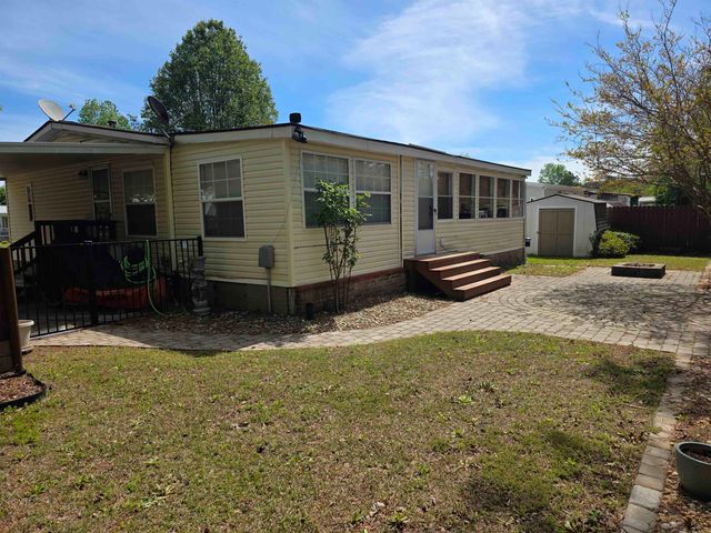 3267 Lyndon Dr., Little River, SC 29566