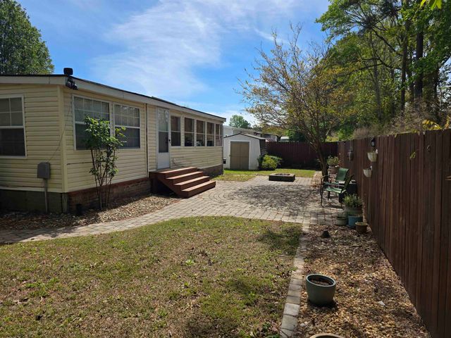 3267 Lyndon Dr., Little River, SC 29566