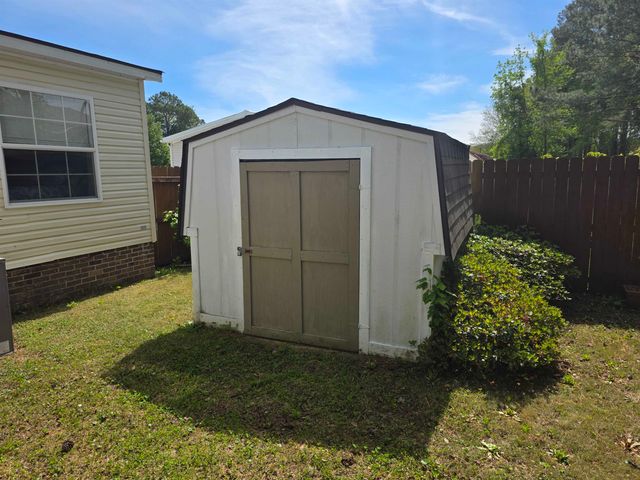 3267 Lyndon Dr., Little River, SC 29566