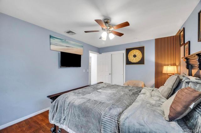 1810 N Jerusalem Road, North Bellmore, NY 11710