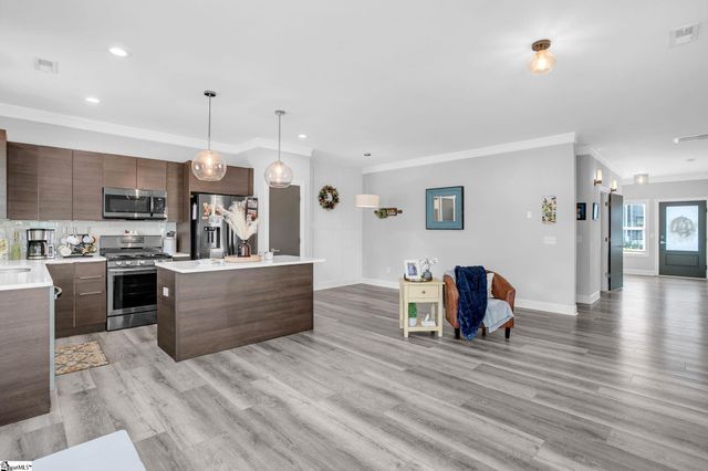 128 Park Avenue, Greer, SC 29651