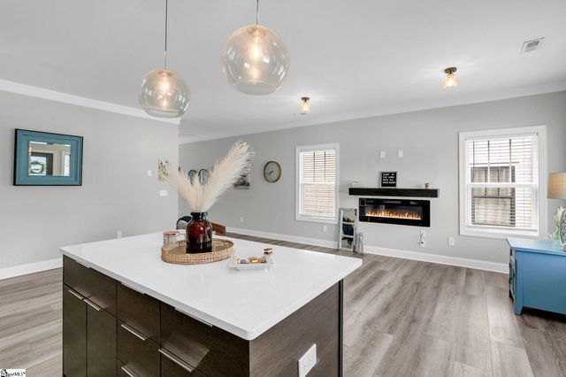 128 Park Avenue, Greer, SC 29651