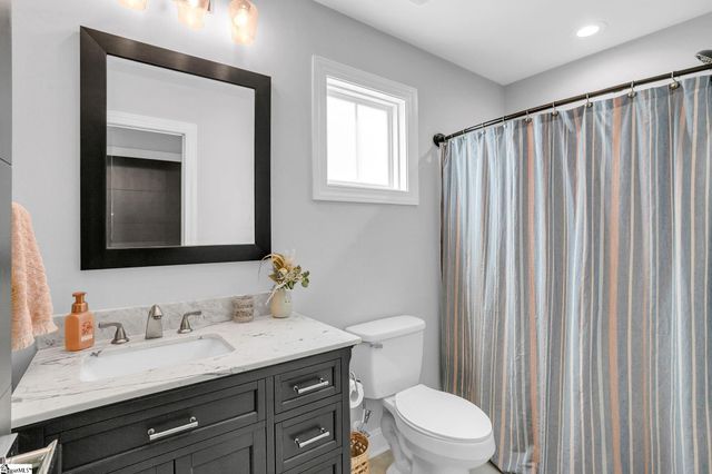 128 Park Avenue, Greer, SC 29651