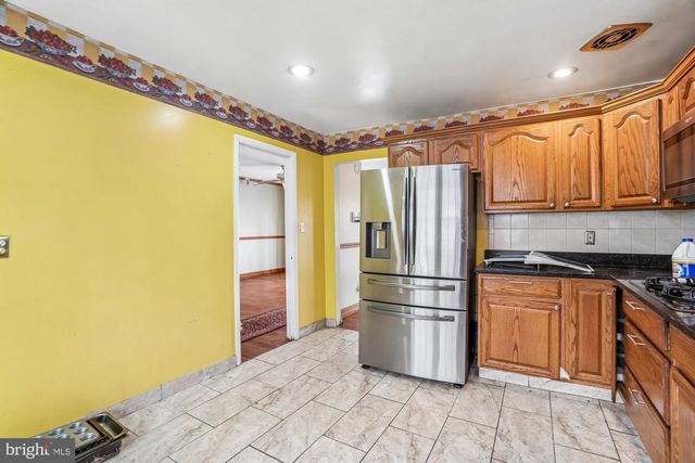 8004 DEN MEADE AVE, Fort Washington, MD 20744