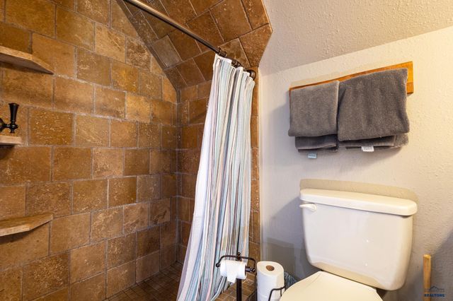 111 W PINE STREET, Spearfish, SD 57783