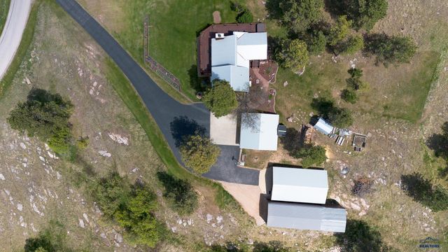 111 W PINE STREET, Spearfish, SD 57783