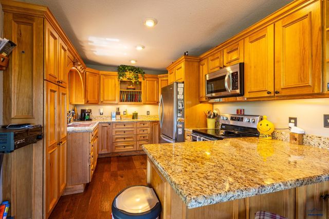 111 W PINE STREET, Spearfish, SD 57783
