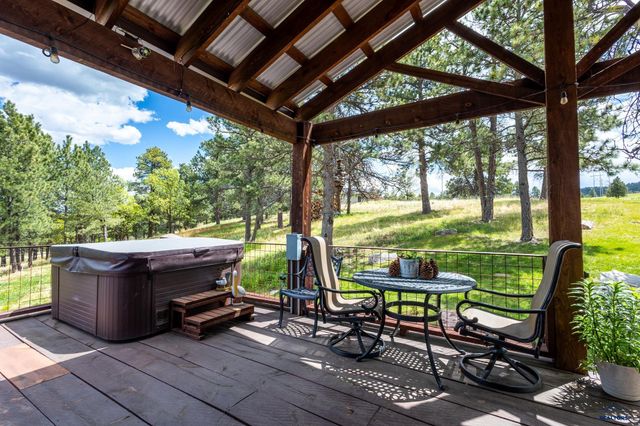 111 W PINE STREET, Spearfish, SD 57783