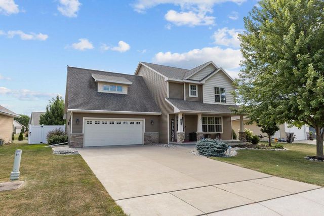 2876 CHRYSTELLA DRIVE, Menasha, WI 54952
