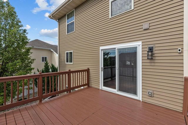 2876 CHRYSTELLA DRIVE, Menasha, WI 54952