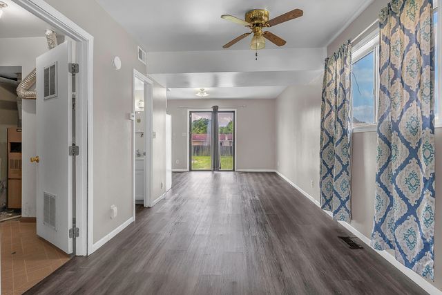 7438 Whitcomb Street, Merrillville, IN 46410