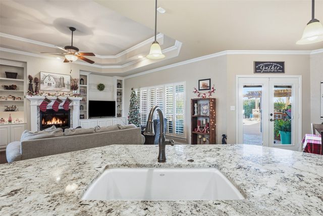 2219 Nottaway Drive, Cleburne, TX 76033