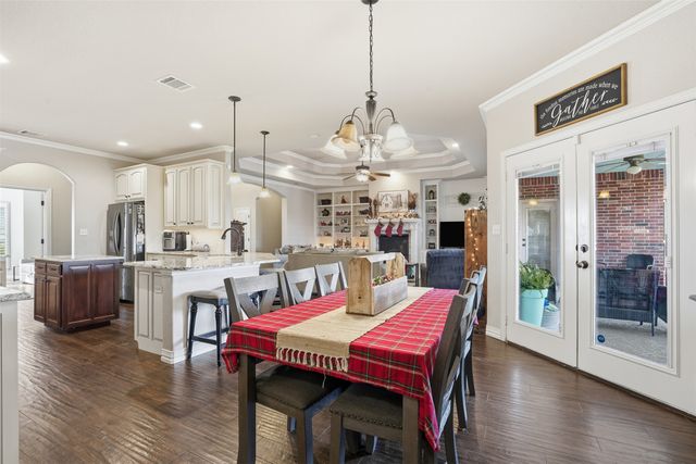 2219 Nottaway Drive, Cleburne, TX 76033