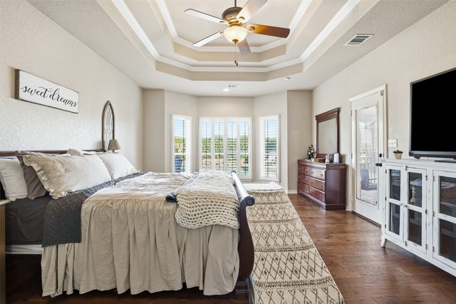 2219 Nottaway Drive, Cleburne, TX 76033