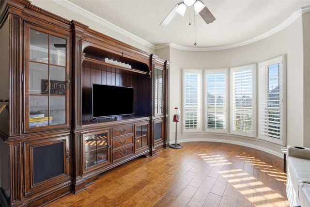 2219 Nottaway Drive, Cleburne, TX 76033