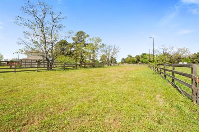 17831 Oak Cluster Court, Cypress, TX 77429