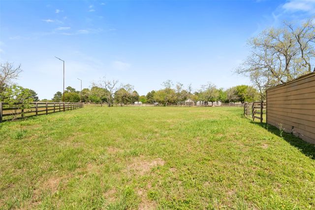 17831 Oak Cluster Court, Cypress, TX 77429