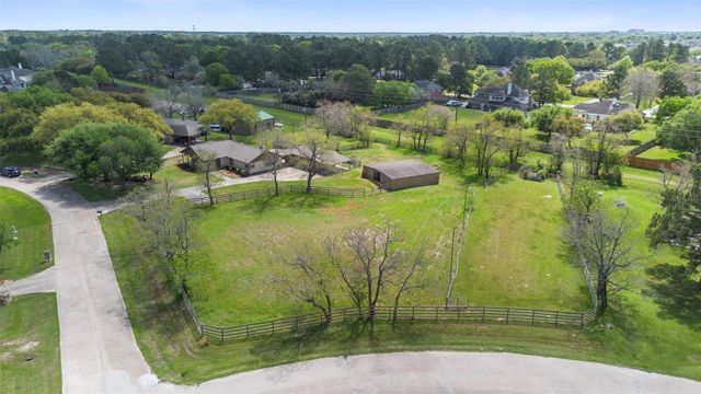 17831 Oak Cluster Court, Cypress, TX 77429