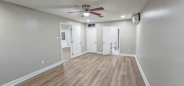 1010 BLUEBIRD RD, Memphis, TN 38116