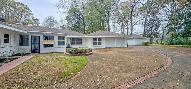 1010 BLUEBIRD RD, Memphis, TN 38116