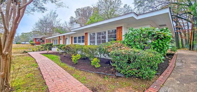 1010 BLUEBIRD RD, Memphis, TN 38116