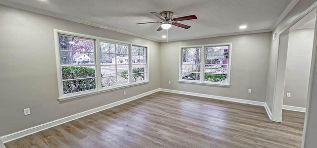 1010 BLUEBIRD RD, Memphis, TN 38116