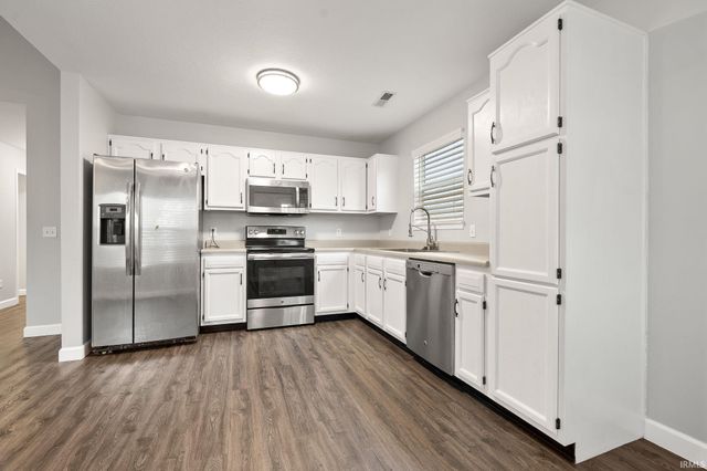 7920 Rocky Glen Place, Fort Wayne, IN 46825