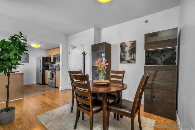 425 W Beech St 1556, San Diego, CA 92101
