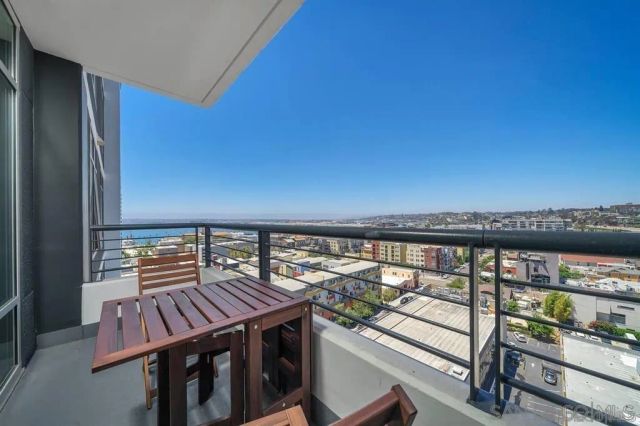 425 W Beech St 1556, San Diego, CA 92101